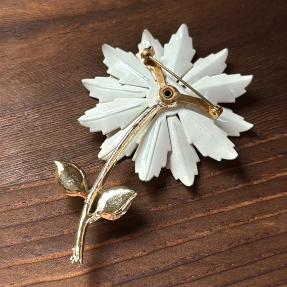 Daisy metal,brooch vintage - Picture 4 of 6